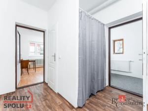 Pronájem bytu 2+1, Praha - Dubeč, K pastvinám, 46 m2