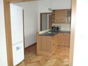 Pronájem bytu 3+1, Praha - Břevnov, Kopeckého, 90 m2