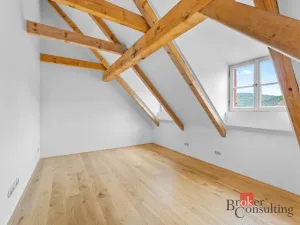 Prodej bytu 4+kk, Jince, Slavíkova, 110 m2