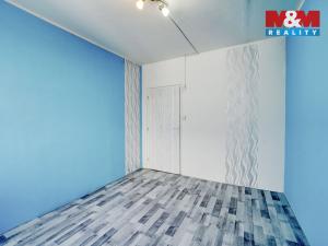 Prodej bytu 3+1, Bezdružice, Na Sídlišti, 60 m2