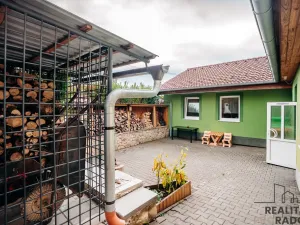 Prodej rodinného domu, Bukovany, 230 m2