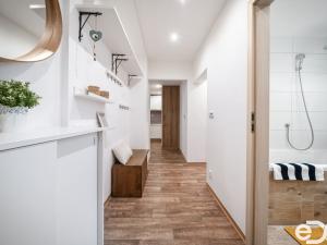 Prodej bytu 3+kk, Mnichovo Hradiště, Jiráskova, 51 m2