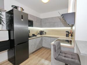 Pronájem bytu 2+kk, Praha - Vysočany, Pod Harfou, 54 m2