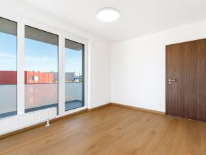 Pronájem bytu 3+kk, Praha, Čakovická, 83 m2