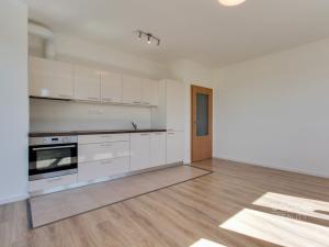 Pronájem bytu 2+kk, Praha - Kyje, Farkašova, 50 m2