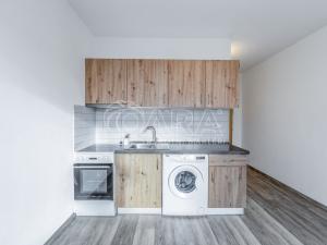 Pronájem bytu 1+kk, Klatovy - Klatovy III, Prusíkova, 19 m2