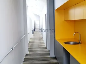 Pronájem obchodního prostoru, Praha, Za Mototechnou, 2799 m2