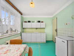 Prodej rodinného domu, Žár, 158 m2