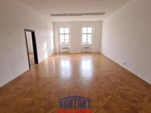 Pronájem bytu 3+1, České Budějovice - České Budějovice 1, 103 m2