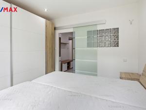 Prodej bytu 2+1, Horní Slavkov, Dlouhá, 55 m2