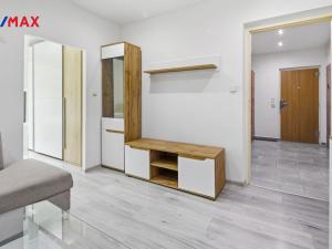 Prodej bytu 2+1, Horní Slavkov, Dlouhá, 55 m2