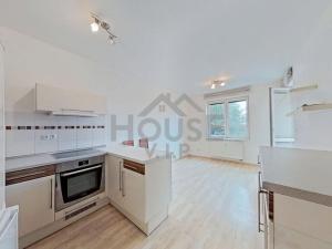 Prodej bytu 2+kk, Mratín, 48 m2