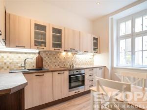 Prodej bytu 4+1, Praha - Holešovice, Veletržní, 101 m2