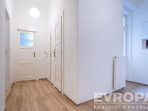 Prodej bytu 4+1, Praha - Holešovice, Veletržní, 101 m2