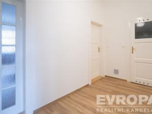 Prodej bytu 4+1, Praha - Holešovice, Veletržní, 101 m2