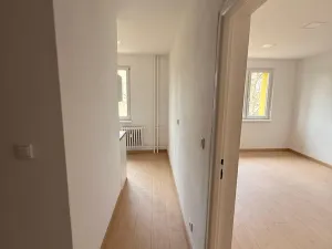 Pronájem bytu 2+1, Karviná, tř. Těreškovové, 54 m2