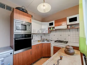 Prodej bytu 3+1, Karviná - Hranice, Divišova, 76 m2