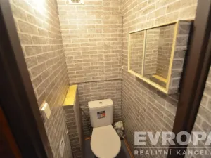 Prodej bytu 3+1, Praha - Žižkov, Na rovnosti, 77 m2