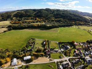 Prodej pozemku pro bydlení, Nemile, 4004 m2