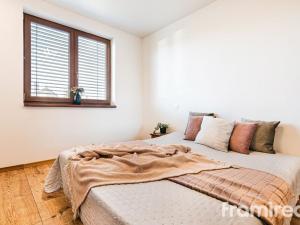 Pronájem bytu 2+kk, Vrbovec, 49 m2