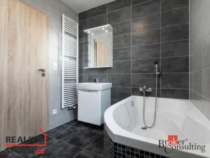 Pronájem bytu 2+kk, Velké Hoštice, 60 m2