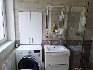 Pronájem bytu 2+kk, Kladno, Cyrila Boudy, 60 m2