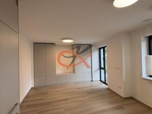 Pronájem bytu 1+kk, Rožnov pod Radhoštěm, 33 m2