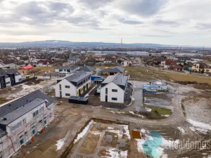 Prodej bytu 4+kk, Vráto, Na Pěšině, 98 m2