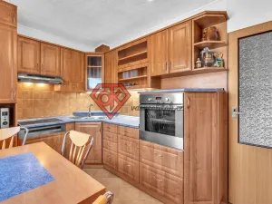 Prodej bytu 3+1, Trnov, 62 m2