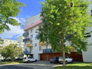 Pronájem bytu 1+kk, Karlovy Vary - Stará Role, Nejdlova, 31 m2