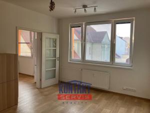 Pronájem bytu 3+1, České Budějovice, Lidická tř., 68 m2