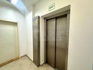 Pronájem bytu 2+kk, Praha - Dejvice, Paťanka, 57 m2