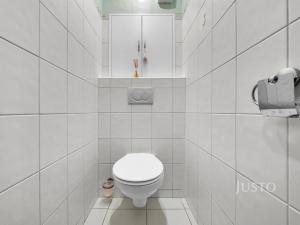 Prodej bytu 2+kk, Praha - Chodov, Hněvkovského, 42 m2