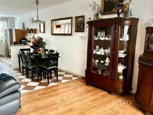 Prodej rodinného domu, Písek, Na Pakšovce, 284 m2