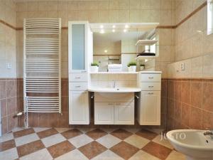Prodej rodinného domu, Písek, Na Pakšovce, 284 m2