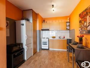 Prodej bytu 2+kk, Praha, U pramene, 49 m2