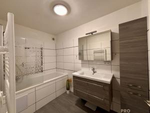 Prodej rodinného domu, Hlubočky, Československé armády, 133 m2