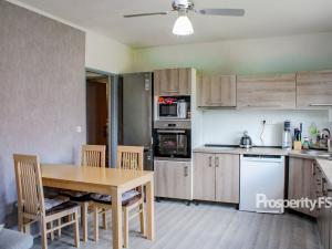 Prodej rodinného domu, Ohrazenice, 206 m2