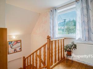 Prodej rodinného domu, Hrádek, 200 m2