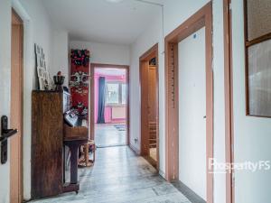 Prodej rodinného domu, Hrádek, 200 m2