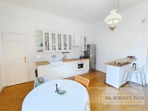 Pronájem bytu 2+kk, Praha - Hradčany, Na baště sv. Tomáše, 70 m2