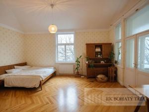 Pronájem bytu 2+kk, Praha - Hradčany, Na baště sv. Tomáše, 70 m2