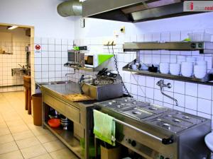 Prodej komerční nemovitosti, Doksy, Komenského, 254 m2