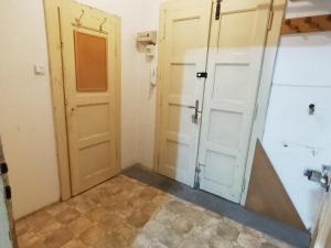 Prodej bytu 2+kk, Praha - Žižkov, Žerotínova, 41 m2