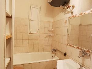 Prodej bytu 2+kk, Praha - Žižkov, Žerotínova, 41 m2