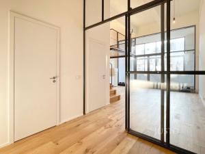 Pronájem bytu 2+kk, Praha, Naskové, 45 m2