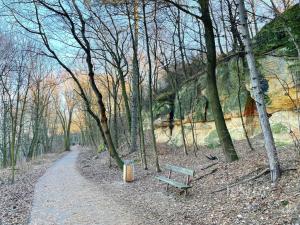 Pronájem bytu 2+kk, Praha, Naskové, 45 m2