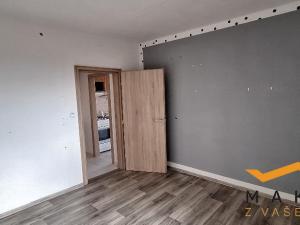 Pronájem bytu 3+1, Kroměříž, Obvodová, 70 m2