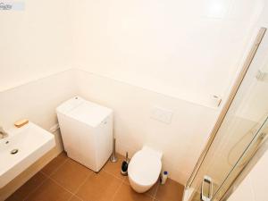 Pronájem bytu 1+kk, Dobřichovice, Anežky České, 32 m2