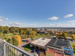 Pronájem bytu 2+kk, Praha - Prosek, Cihlářská, 65 m2
